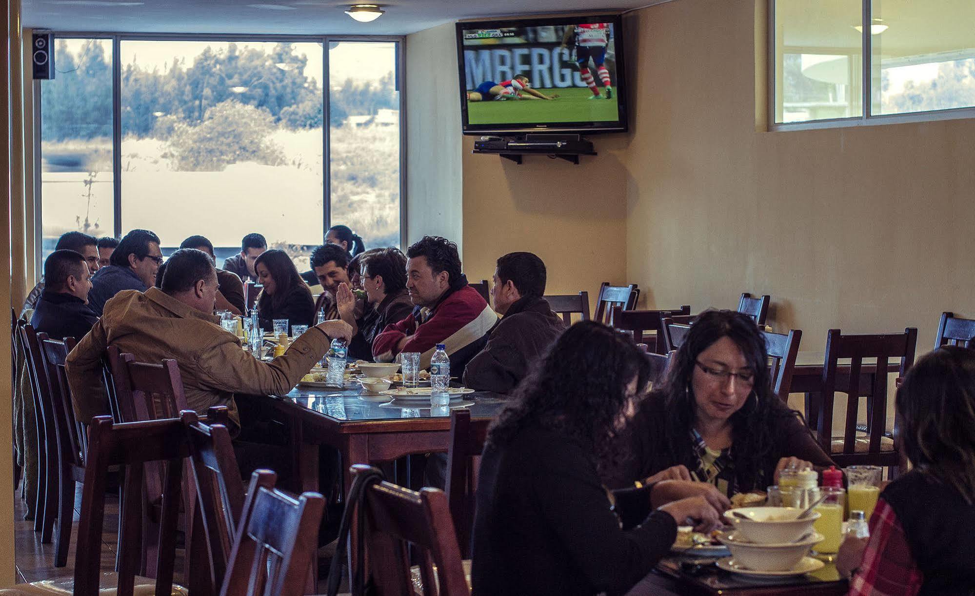 Hotel Versailles Ambato Luaran gambar