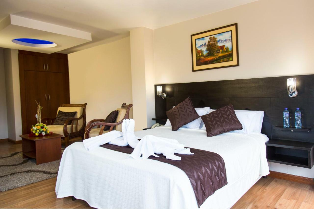 Hotel Versailles Ambato Luaran gambar